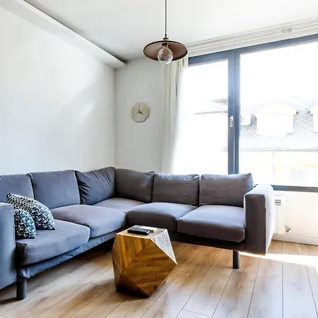 Apartment Sophie - Central 1 Bedroom Apt, Includes Free Parking Garage Sofia
